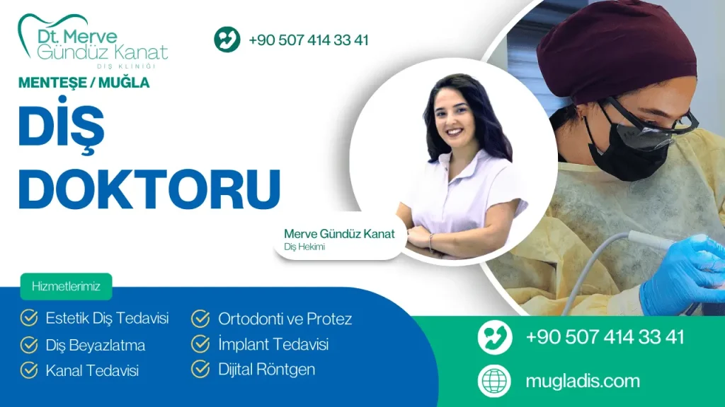 Muğla’daki diş doktoru kliniğinde diş tedavisi sonrası gülümseyen bir hasta.